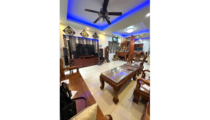 Bán Nhà 2 Tầng Hẻm Xe Hơi 5*16m Chỉ hơn 5 Tỷ Gần Vạn Phúc City QL13 Hiệp Bình Phước Mới Đẹp Ở Ngay
